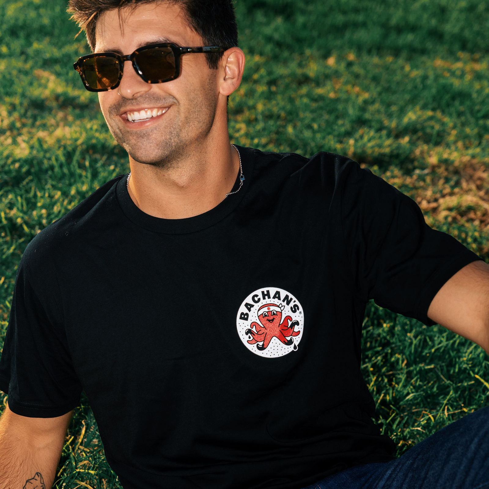 Knuckles Tee G2